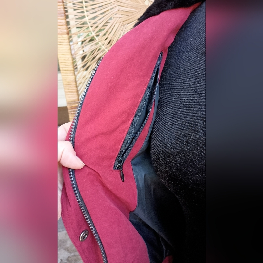 Vintage Nils Women's Burgundy Jacket with Black Collar_12 - Picture 5 of 11